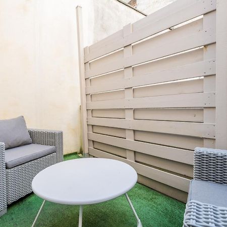 Studio En Duplex-Aircon-Terrasse-Parking-Calme Bordeaux Eksteriør bilde
